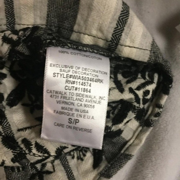 Embroidered Off the Shoulder Top - Picture 7 of 7